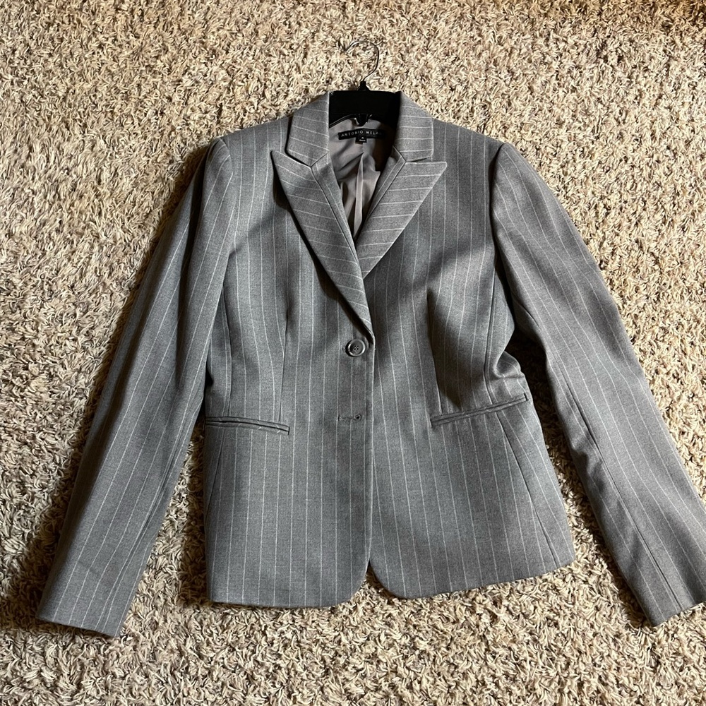 Antonio Melani Grey Pinstripe Suit Business Suit size 4
